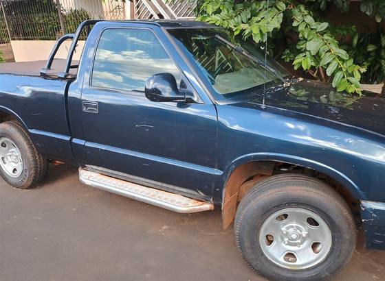 CHEVROLET S10 4.3 SFI DLX 4X2 CE V6 12V GASOLINA 2P MANUAL